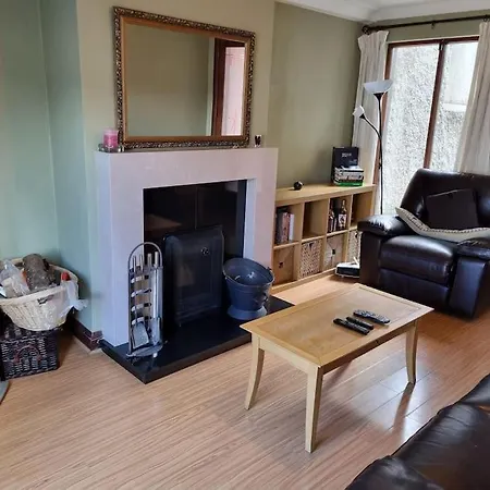 Ferienhaus Entire House With Parking, Centrally Located & Close To Aviva Stadium