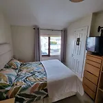 Entire House With Parking, Centrally Located & Close To Aviva Stadium דבלין