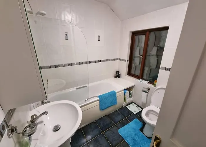 Holiday home Entire House With Parking, Centrally Located & Close To Aviva Stadium Dublin